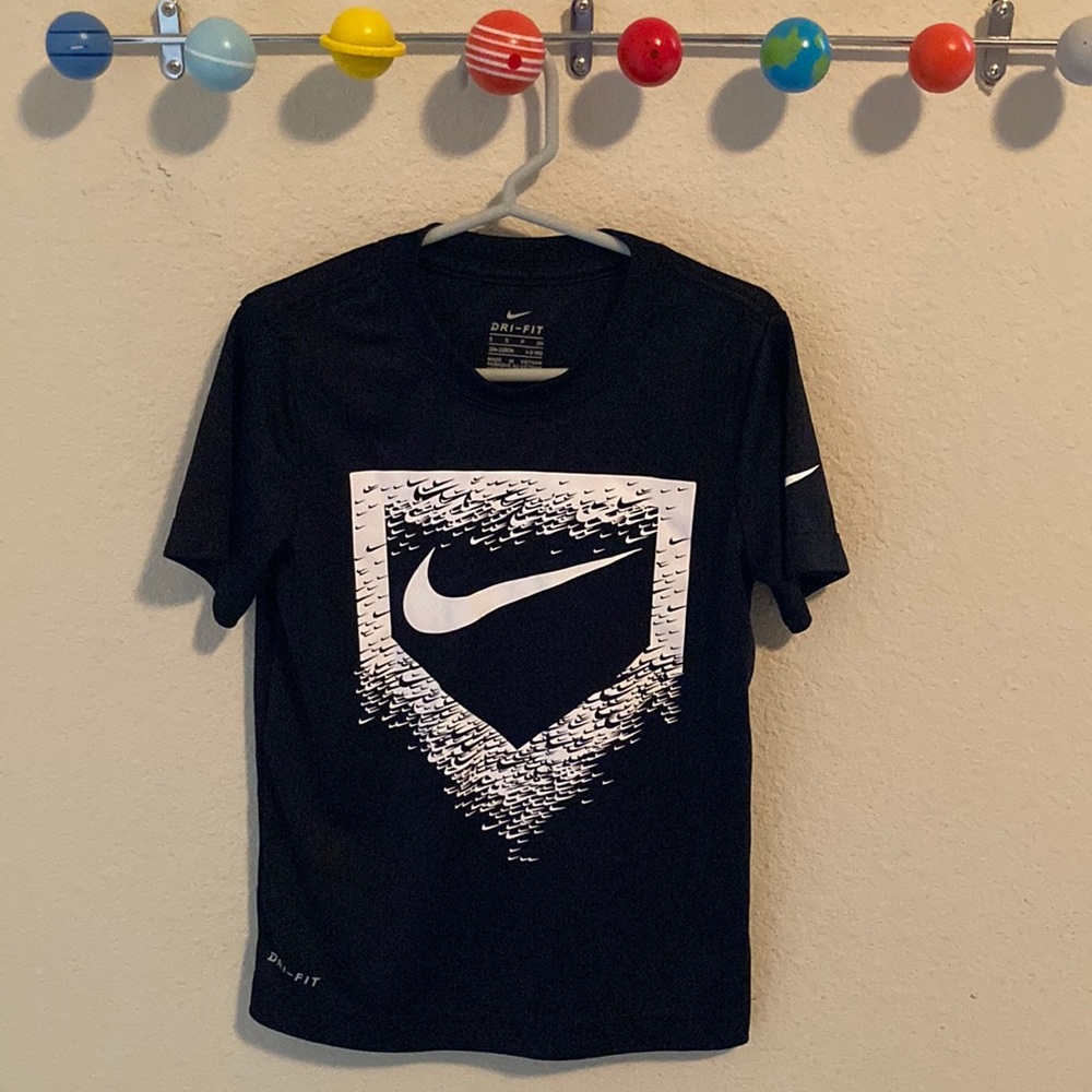 Nike Dri-Fit Boy’s Shirt